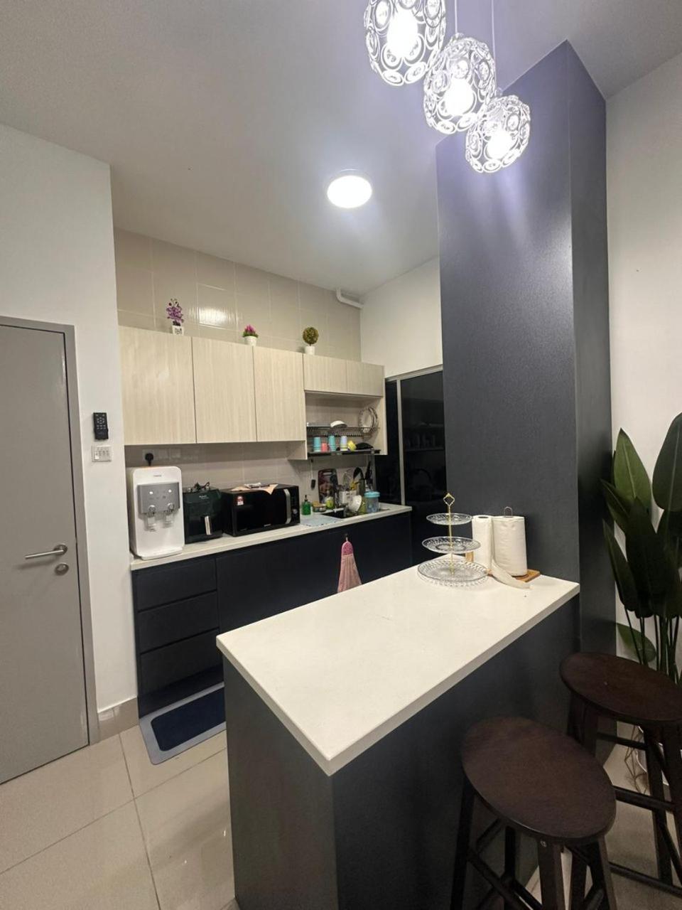 R&r At Razak Residence, Sungai Besi, Apartamento *